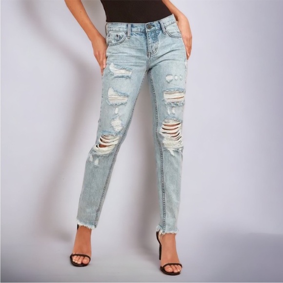 One Teaspoon Awesome Baggies - Picture 1 of 9